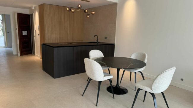 Cuisine-bois-lamaisondejulie-cannes